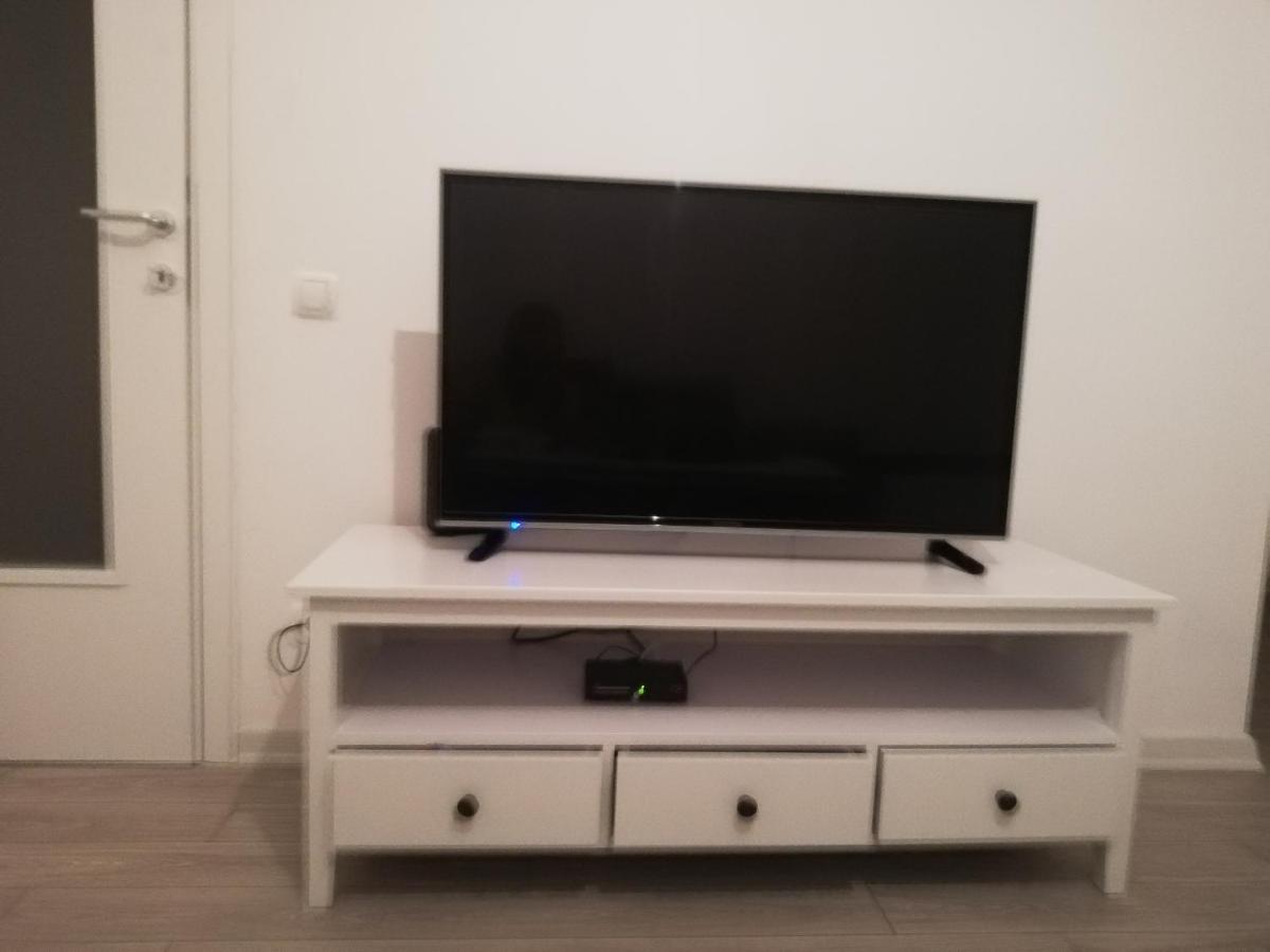 Apartment 3 Pristina Extérieur photo
